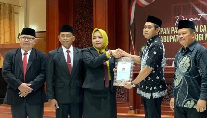 KPU Parigi Moutong Tetapkan Erwin Burase–Abdul Sahid sebagai Bupati dan Wakil Bupati Terpilih 2024