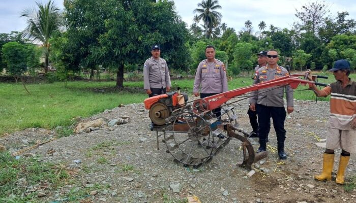 Dukung Program Pekarangan Bergizi dan Ketahanan Pangan, Polsek Tomini Gagas Penanaman Jagung