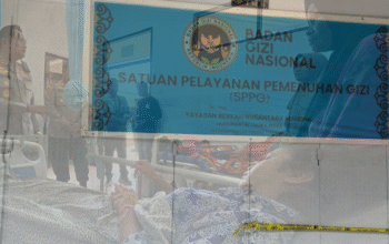 krem hijau abstrak ilustrasi presentasi tugas kelompok 20250925 170219 0000