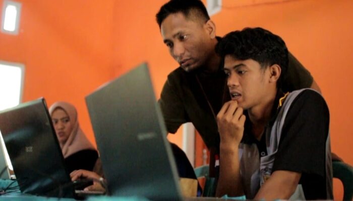 Perangkat Desa Pebounang Ikuti Pelatihan dari Digides