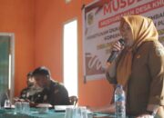 Kesedihan Kades Pebounang, Aminah T Rapijunu : Masih Banyak Jalan Perlu Diperbaiki