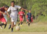 Gol Kades Eeya Warnai Laga Silaturahmi: Old Star Tadulako Sigi Kalahkan Benteng Utama 2-1