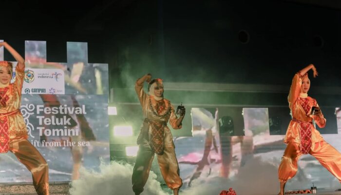 Keberhasilan Siswa SMP Negeri 1 Palasa Memukau Penonton di Penutupan FTT Parigi Moutong