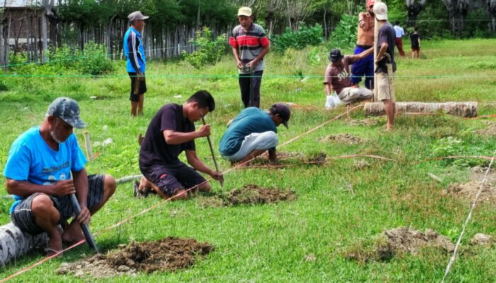 Pemdes Eeya dan Panitia Mulai Kerjakan Arena MTQ Kecamatan Palasa Ke 15