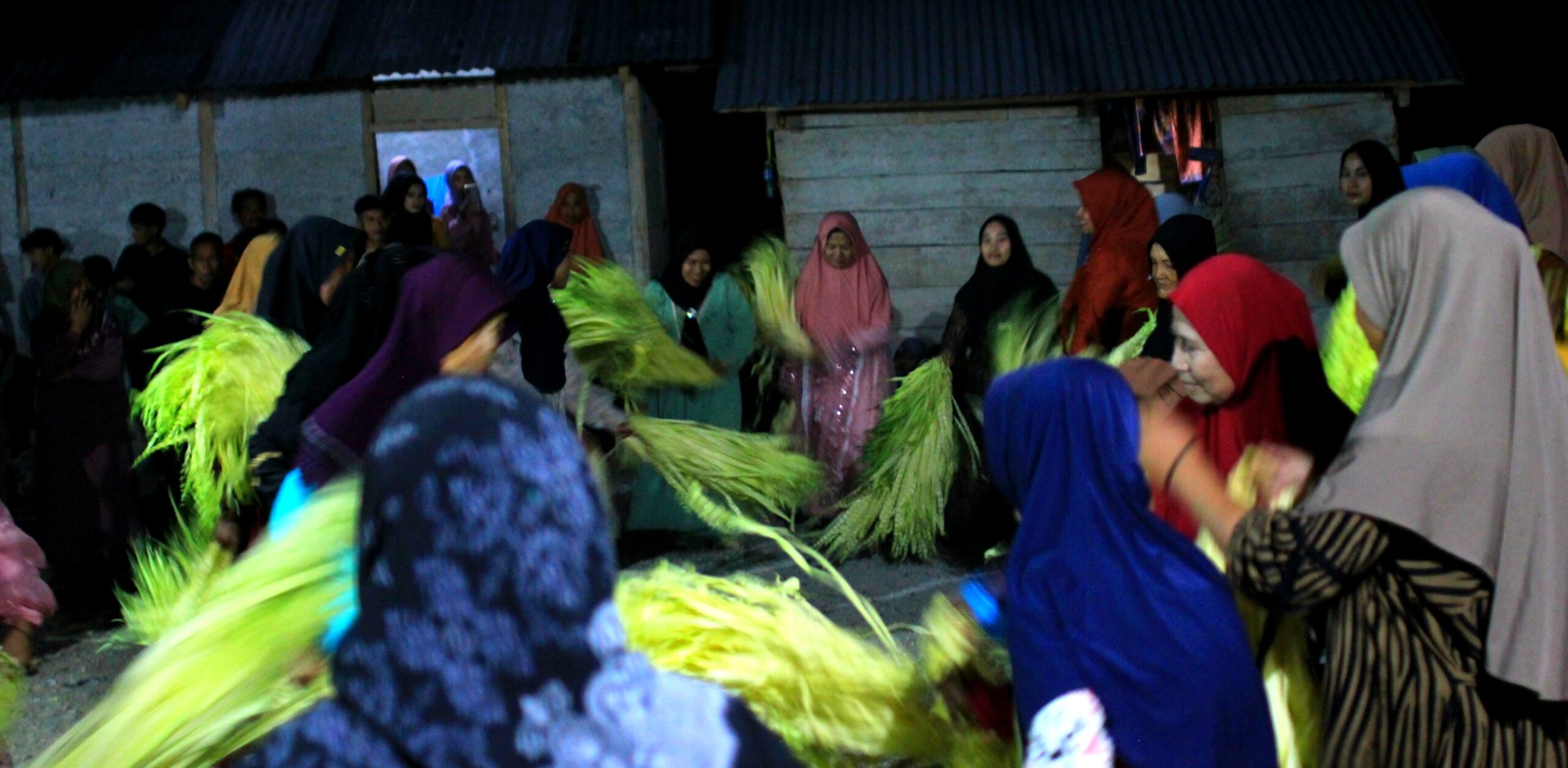 foto tantaloan 4k enhanced